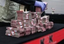 Jaksa KPK Mengungkap Dirjen Bea Dan Cukai Diduga Menerima Suap Sebesar Sin$213.600 Dari Bos PT Blueray Cargo